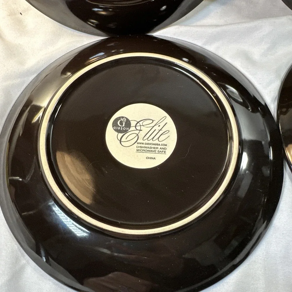 Gibson Elite Midnight Palm Salad Dessert Plates 8.25